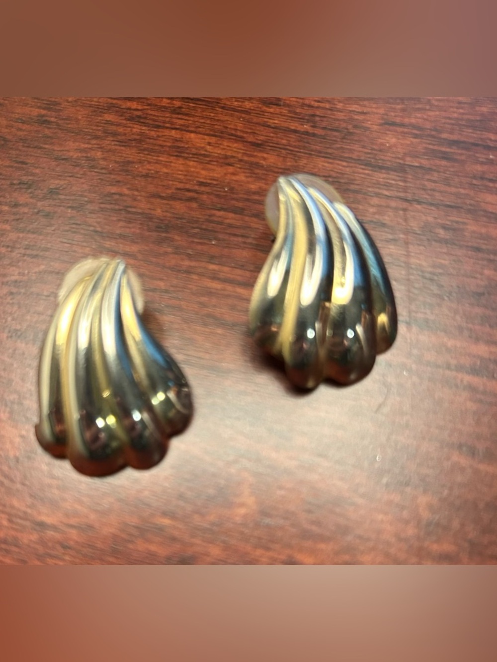 Gold Plated Classic Sculpted Earrings.